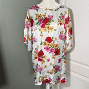 Victoria’s Secret Floral Satiny Nightshirt Lounge Tunic Top Size S